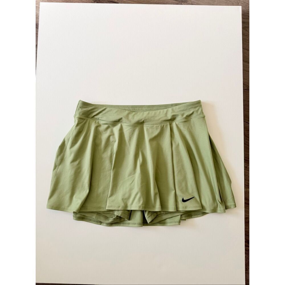 Nike Women's Mint Green Tennis Skirt size 1X - Picture 2 of 5